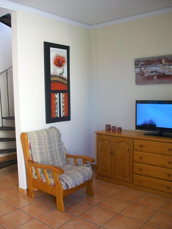 Apartamentos Par Tres - Oliva Nova Rum bild